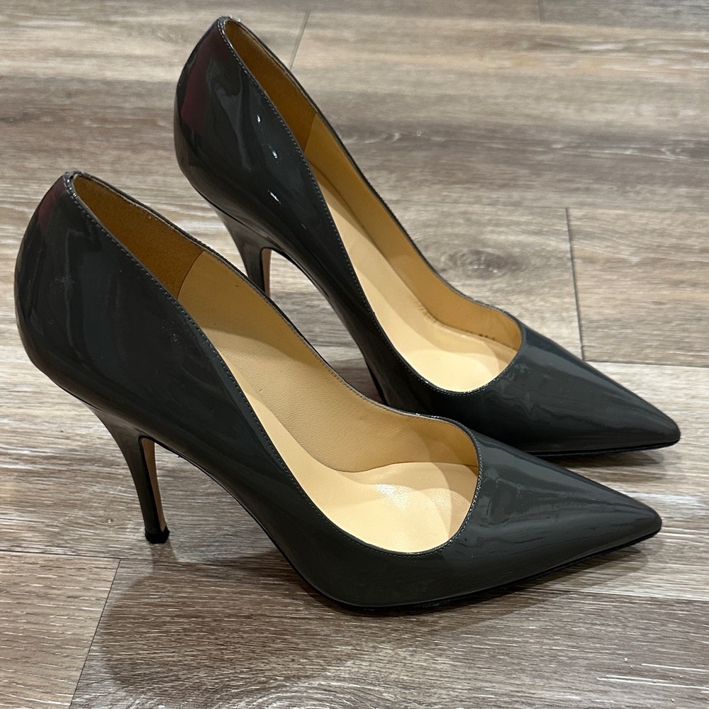 Kate Spade Glossy Grey Heels